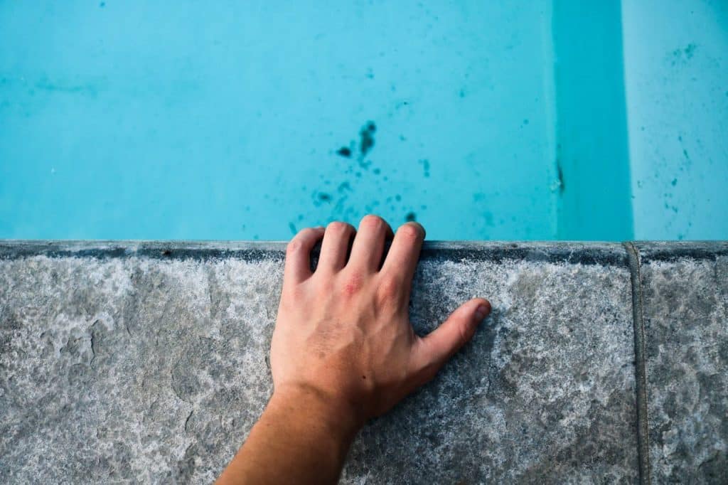 pool cleaning